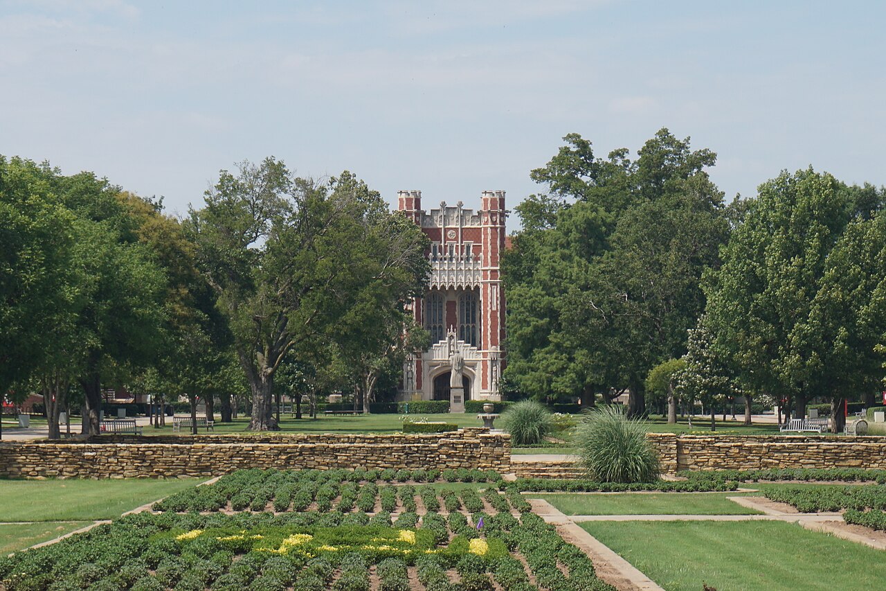 Bizzell Memorial Library